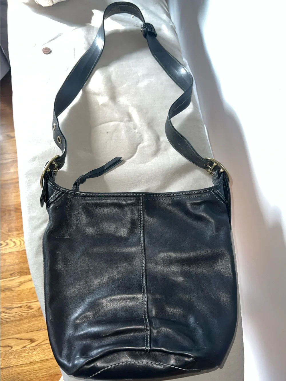 Coach smooth black